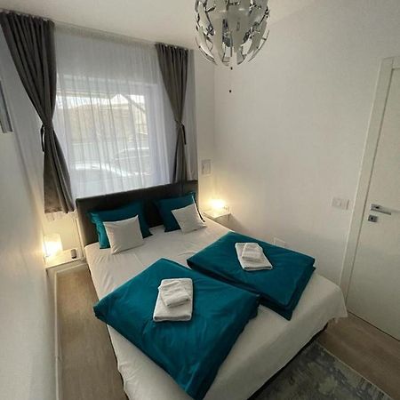 Phoenix Luxury Apartment 拉迪亚 外观 照片