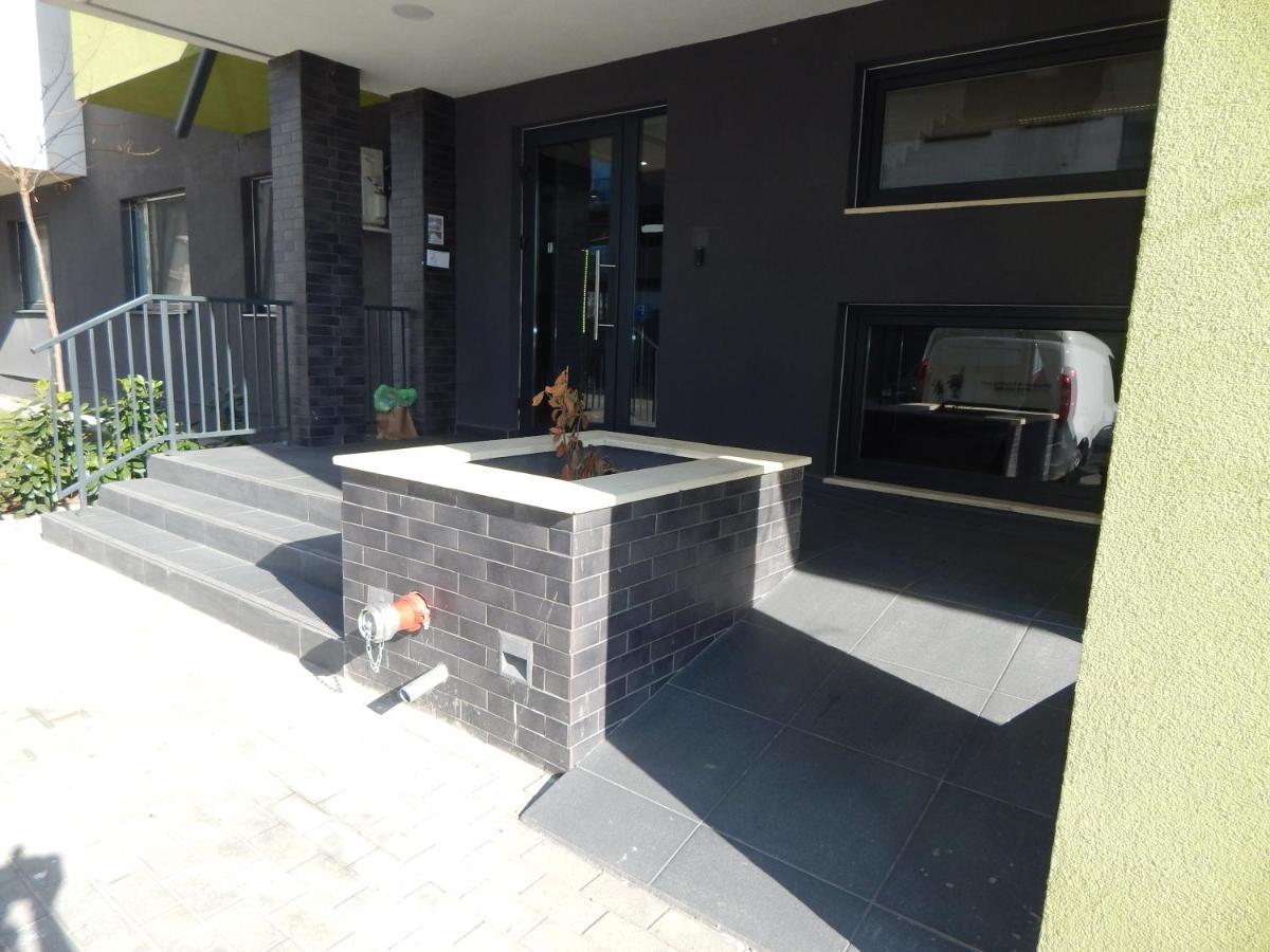 Phoenix Luxury Apartment 拉迪亚 外观 照片